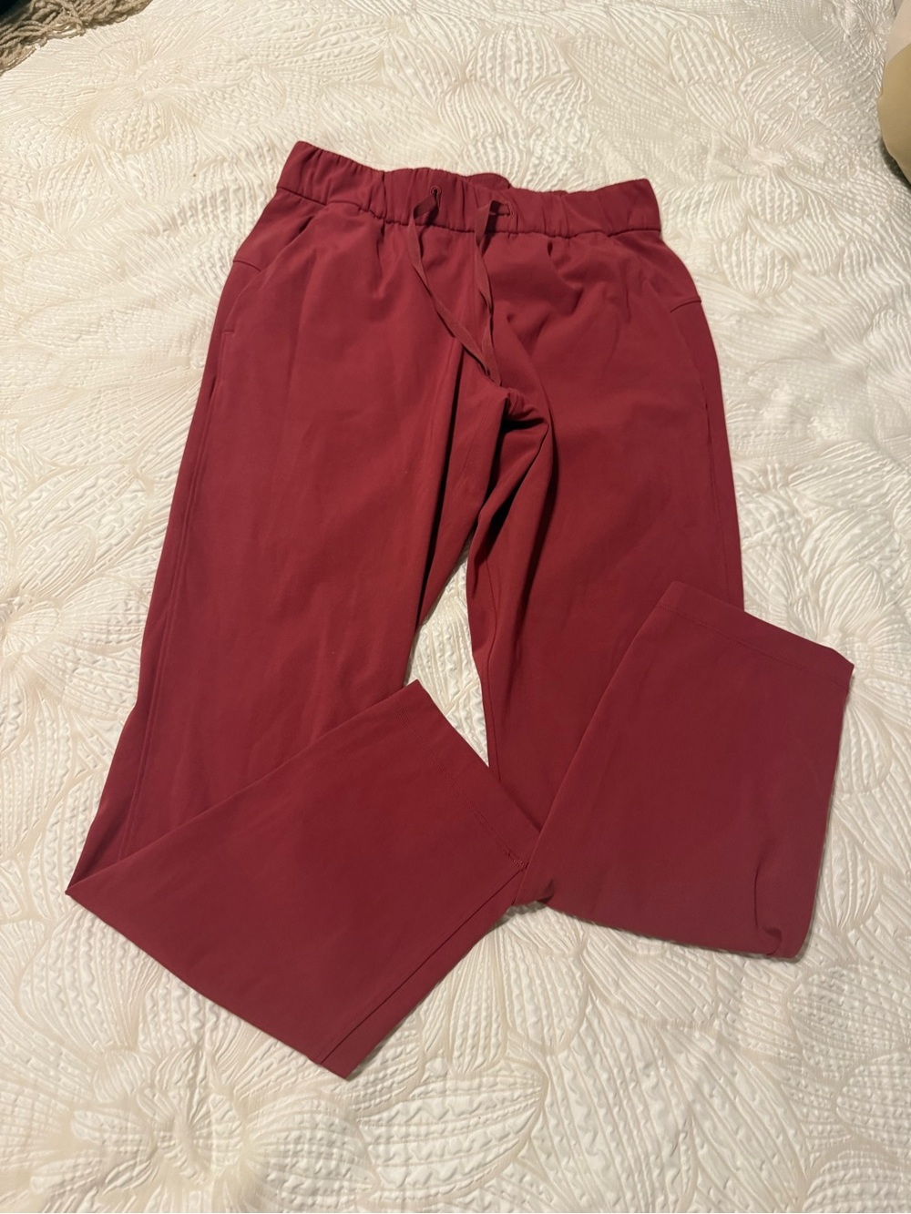 lululemon athletica Straight-Leg Pants in Burgundy